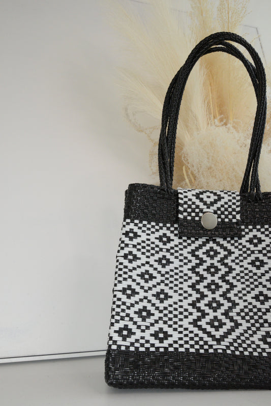 Aztec Tribal Pattern Black & White Purse